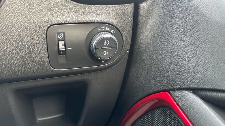 Vauxhall Crossland 1.2 Turbo SRi Nav 5dr Petrol Hatchback